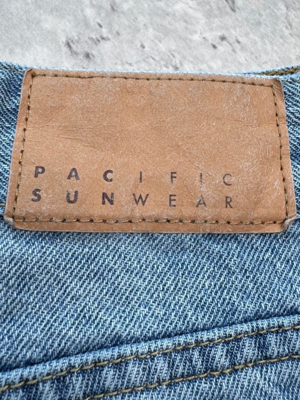 PacSun Casey Wide Leg Low Rise Baggy Jeans Size 24 Light Wash Y2K Streetwear - Picture 6 of 13